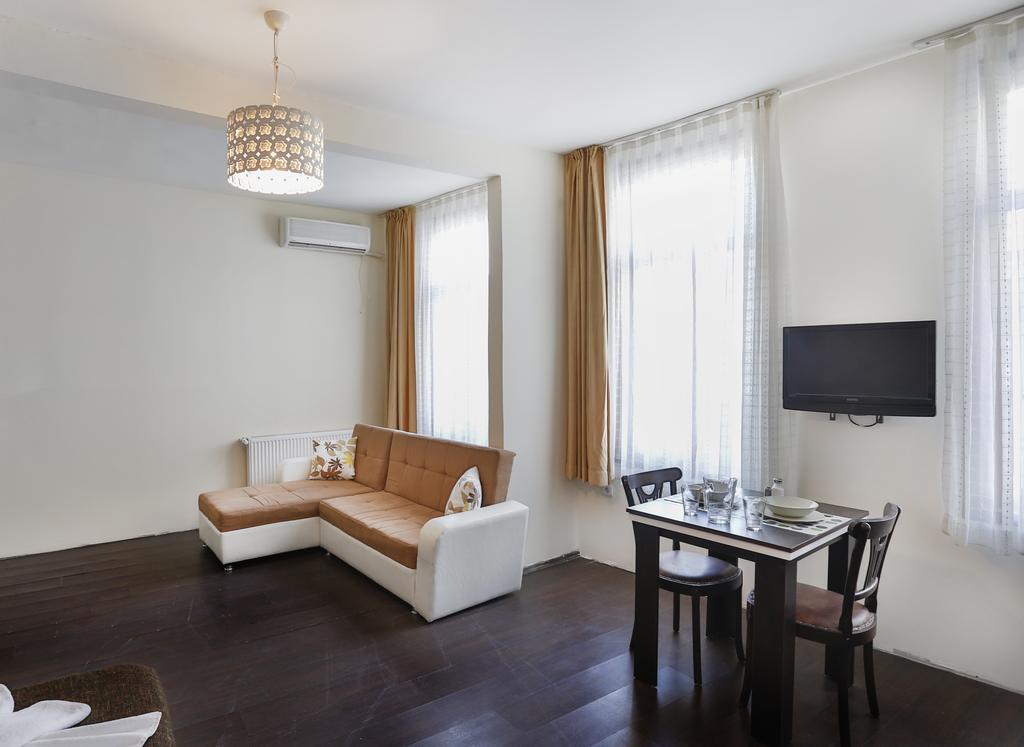 B&B Suite Taksim Κωνσταντινούπολη Δωμάτιο φωτογραφία
